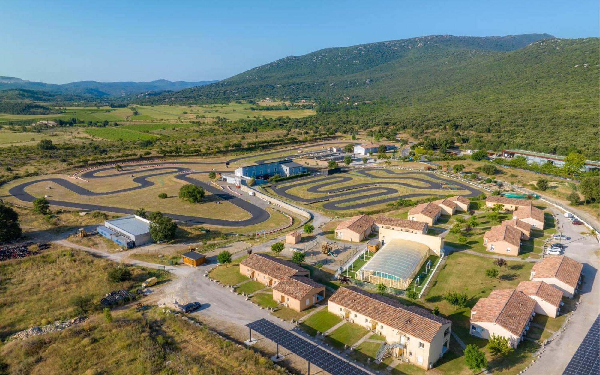 Park & Suites Village Gorges De L'Herault-Cevennes Brissac Zewnętrze zdjęcie