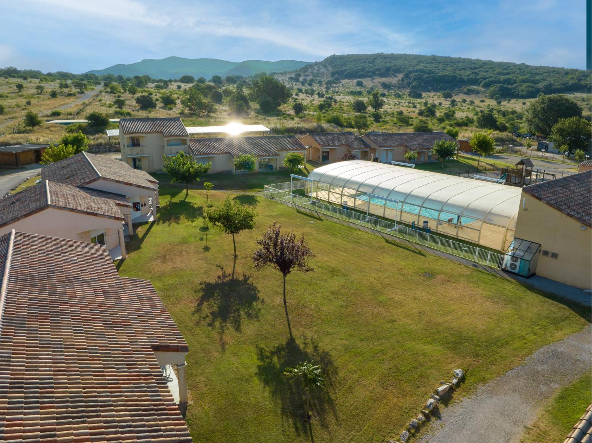 Park & Suites Village Gorges De L'Herault-Cevennes Brissac Zewnętrze zdjęcie