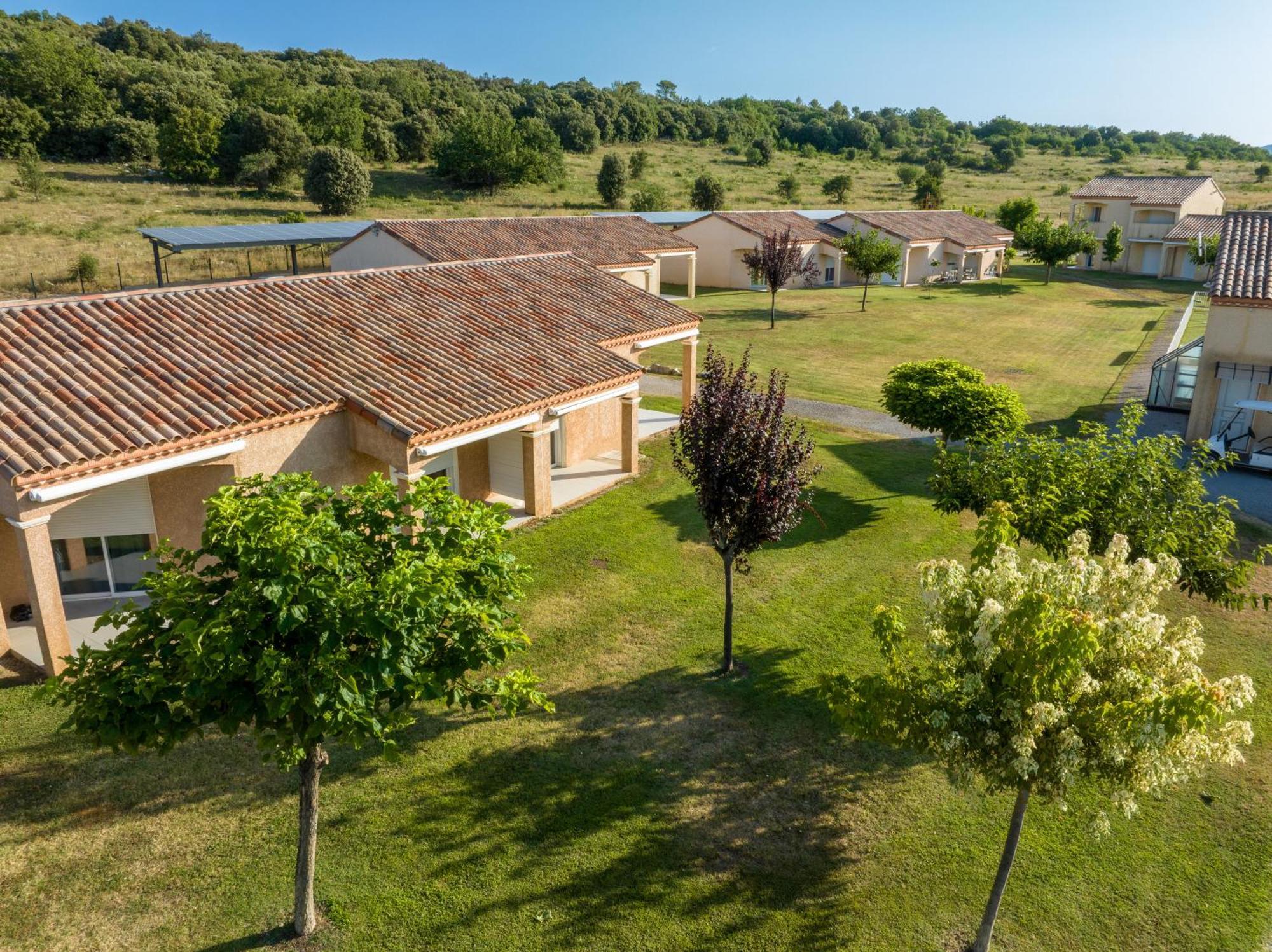 Park & Suites Village Gorges De L'Herault-Cevennes Brissac Zewnętrze zdjęcie